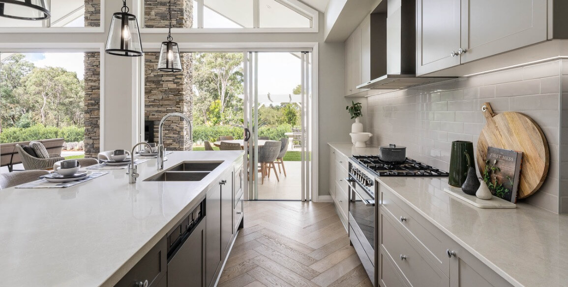 barrington-46-acreage-house-design-kitchen