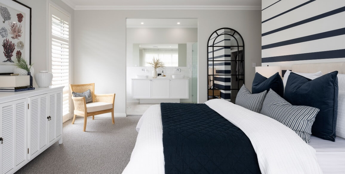 carrington-grand-one-31-acreage-house-design-master-bedroom