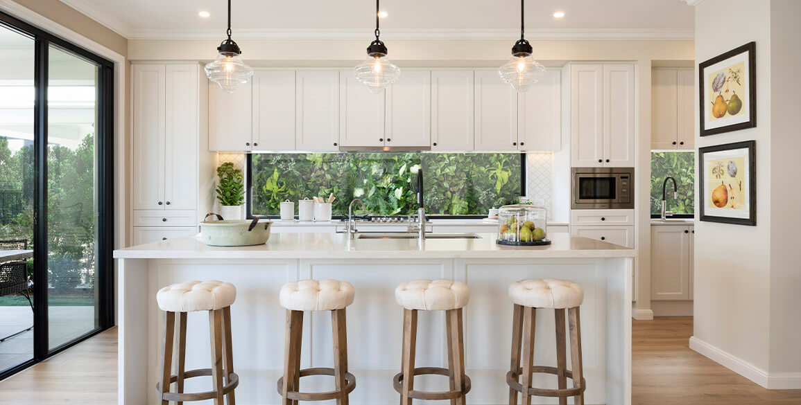 SIX REASONS TO CONSIDER A BULKHEAD IN YOUR KITCHEN