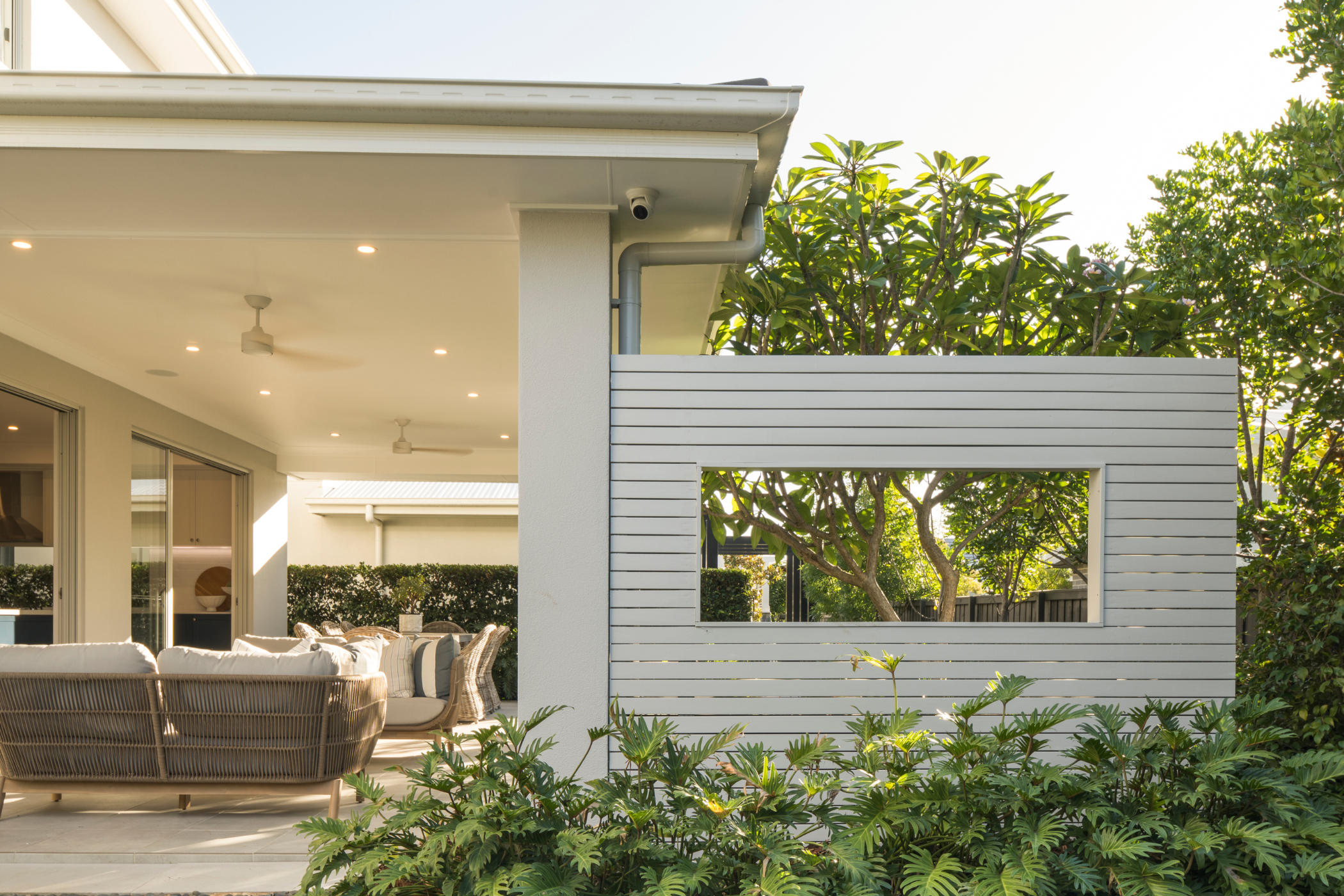 the-importance-and-benefits-of-home-secuirty