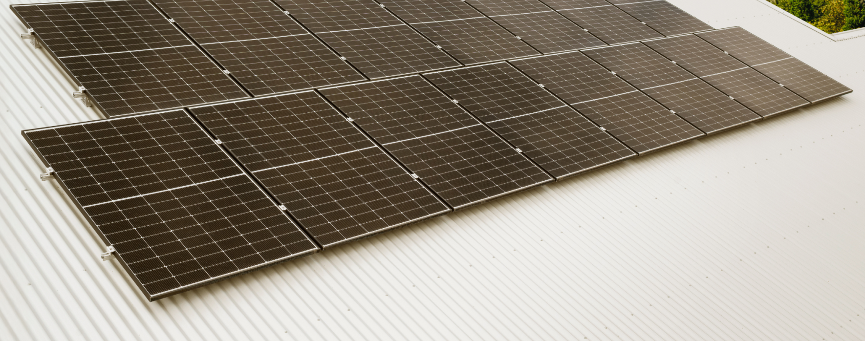 the-benefits-of-solar-battery-storage-pannels.png 