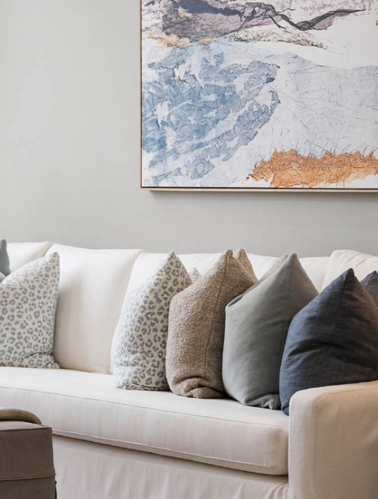 decor-hacks-proven-to-boost-your-mood.png 